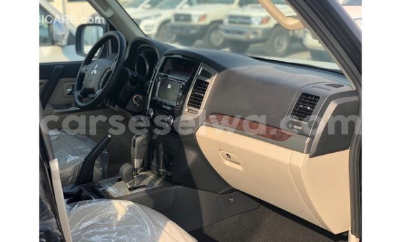 Buy Import Mitsubishi Pajero Black Car in Import - Dubai in East Mahé Buy Import Mitsubishi Pajero Black Car in Import - Dubai in East Mahé