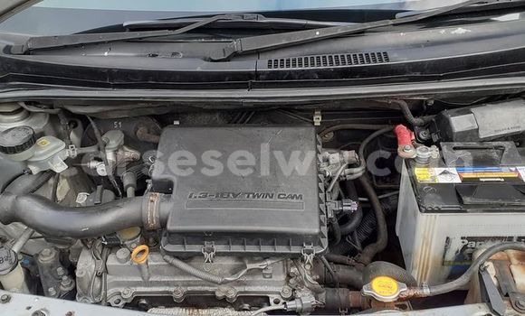 Buy Used Daihatsu Sirion Silver Car in Anse Aux Pins in East Mahé Buy Used Daihatsu Sirion Silver Car in Anse Aux Pins in East Mahé