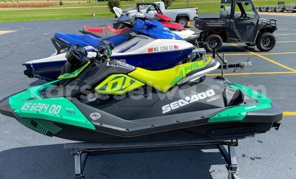 Buy Used Oldsmobile Eighty-Eight Green Car in Saint Louis in Greater Victoria Buy Used Oldsmobile Eighty-Eight Green Car in Saint Louis in Greater Victoria