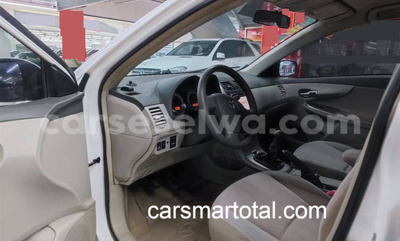 Buy Used Toyota Corolla White Car in Les Mamelles in Greater Victoria Buy Used Toyota Corolla White Car in Les Mamelles in Greater Victoria