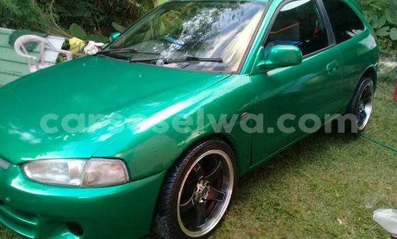 Acheter Occasion Voiture Mitsubishi Colt Vert à Beau Vallon, Nord Mahé