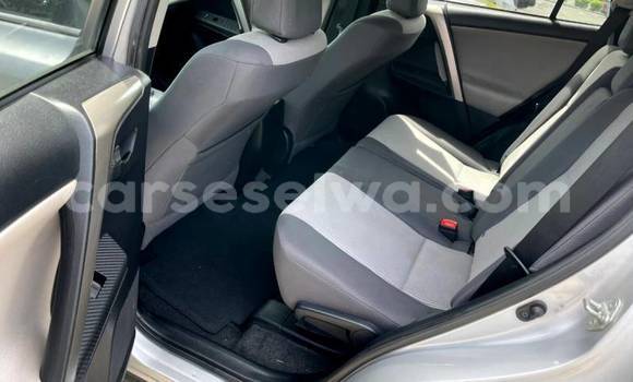 Buy Used Toyota RAV4 Silver Car in Pointe La Rue in East Mahé Buy Used Toyota RAV4 Silver Car in Pointe La Rue in East Mahé