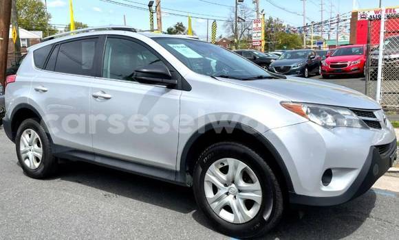 Buy Used Toyota RAV4 Silver Car in Pointe La Rue in East Mahé Buy Used Toyota RAV4 Silver Car in Pointe La Rue in East Mahé