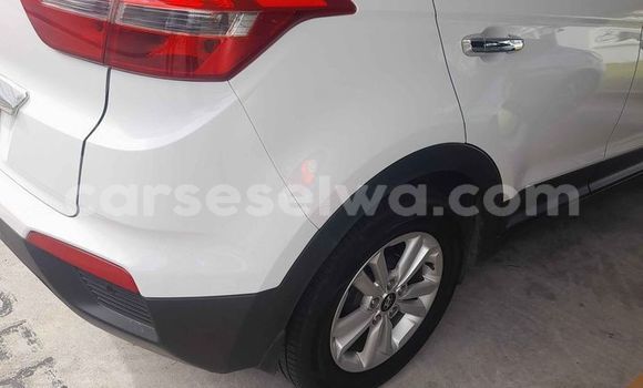 Buy Used Toyota Cresta White Car in Saint Louis in Greater Victoria Buy Used Toyota Cresta White Car in Saint Louis in Greater Victoria