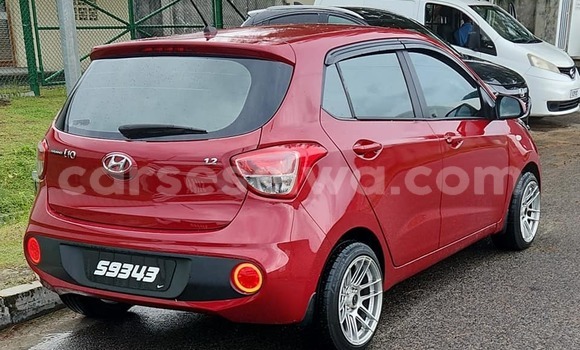 Acheter Occasion Voiture Hyundai i10 Rouge à Anse Royale, South Mahé Acheter Occasion Voiture Hyundai i10 Rouge à Anse Royale, South Mahé