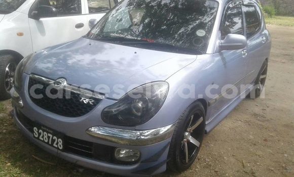 Acheter Occasion Voiture Daihatsu Sirion Gris à Beau Vallon, Nord Mahé