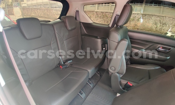 Buy Used Suzuki XL7 Blue Car in Bel Air in Greater Victoria Buy Used Suzuki XL7 Blue Car in Bel Air in Greater Victoria