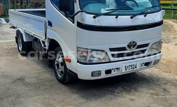 Buy Used Toyota Dyna White Car in Baie Lazare in South Mahé Buy Used Toyota Dyna White Car in Baie Lazare in South Mahé