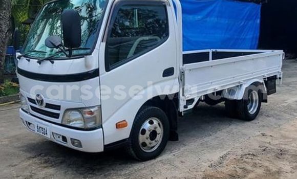 Buy Used Toyota Dyna White Car in Baie Lazare in South Mahé Buy Used Toyota Dyna White Car in Baie Lazare in South Mahé