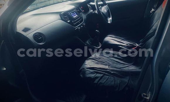 Buy Used Hyundai Grandeur Other Car in Anse Boileau in West Mahé Buy Used Hyundai Grandeur Other Car in Anse Boileau in West Mahé