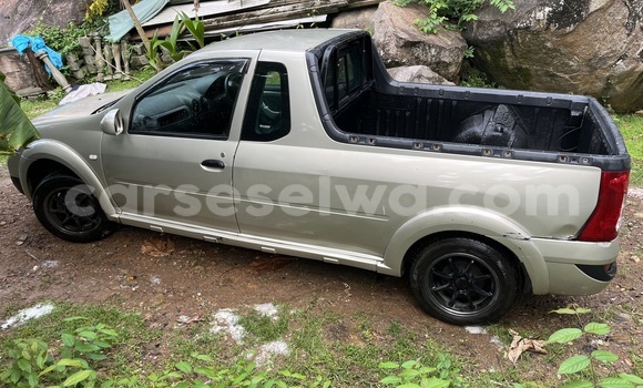 Buy Used Nissan Pickup Other Car in Bel Ombre in West Mahé Buy Used Nissan Pickup Other Car in Bel Ombre in West Mahé