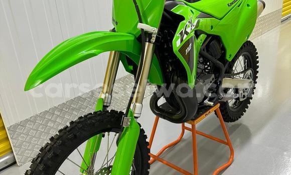 Buy Used Kawasaki KX Green Bike in Saint Louis in Greater Victoria Buy Used Kawasaki KX Green Bike in Saint Louis in Greater Victoria