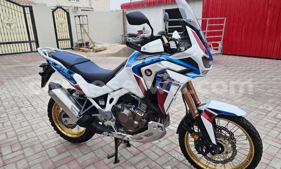 Buy Used Honda CRF Blue Bike in Anse Aux Pins in East Mahé Buy Used Honda CRF Blue Bike in Anse Aux Pins in East Mahé