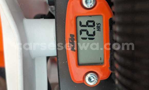 Acheter Occasion Moto KTM 450 Beige à Bel Ombre, West Mahé Acheter Occasion Moto KTM 450 Beige à Bel Ombre, West Mahé