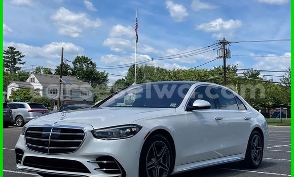 Buy Import Mercedes‒Benz S–Class White Car in Anse Aux Pins in East Mahé