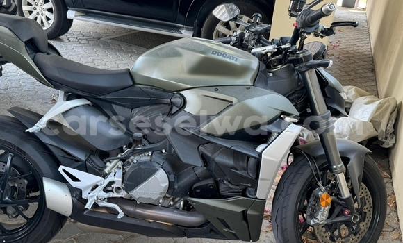 Buy Used Ducati Streetfighter Black Bike in Anse Aux Pins in East Mahé