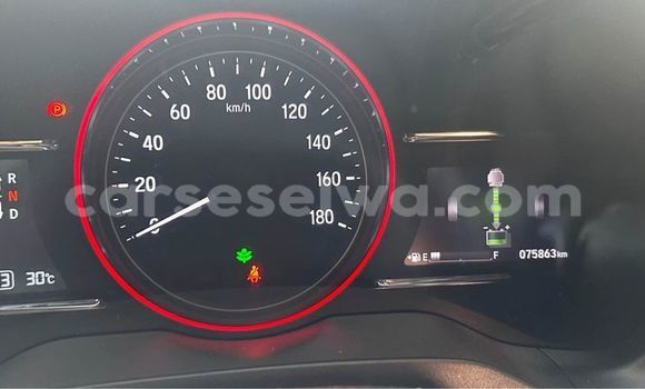 Buy Used Honda Vezel White Car in Baie Lazare in South Mahé Buy Used Honda Vezel White Car in Baie Lazare in South Mahé