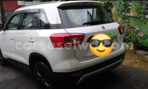 Buy Used Suzuki Vitara White Car in Anse Volbert in Inner Islands Buy Used Suzuki Vitara White Car in Anse Volbert in Inner Islands