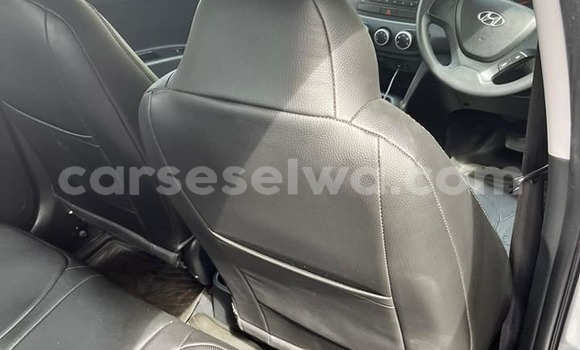 Buy Used Hyundai Grand i10 Other Car in Baie Lazare in South Mahé Buy Used Hyundai Grand i10 Other Car in Baie Lazare in South Mahé