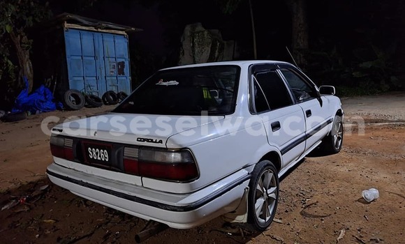Buy Used Toyota Corolla White Car in Anse Boileau in West Mahé Buy Used Toyota Corolla White Car in Anse Boileau in West Mahé