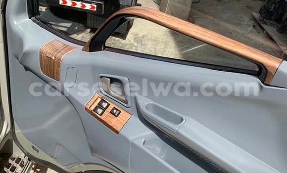 Buy Used Mitsubishi Carisma Other Car in Anse Volbert in Inner Islands Buy Used Mitsubishi Carisma Other Car in Anse Volbert in Inner Islands