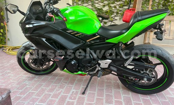 Buy Used Kawasaki Ninja Green Bike in Bel Ombre in West Mahé Buy Used Kawasaki Ninja Green Bike in Bel Ombre in West Mahé