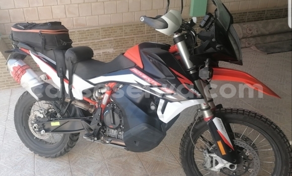 Acheter Occasion Moto KTM ADVENTURE Blanc à Anse Aux Pins, East Mahé Acheter Occasion Moto KTM ADVENTURE Blanc à Anse Aux Pins, East Mahé