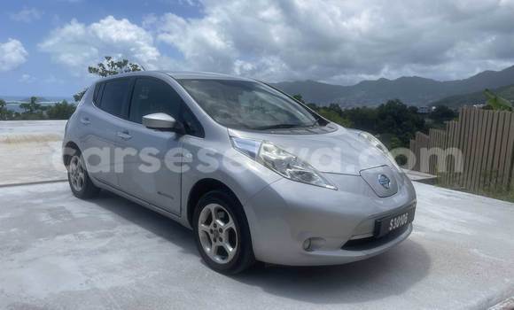 Buy Used Nissan Leaf Silver Car in Mahe in Victoria Buy Used Nissan Leaf Silver Car in Mahe in Victoria