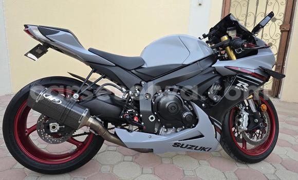 Acheter Occasion Moto Suzuki GSX–R Gris à Anse Aux Pins, East Mahé