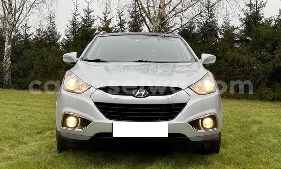 Acheter Occasion Voiture Hyundai ix35 Gris à Anse Volbert, Îles intérieures Acheter Occasion Voiture Hyundai ix35 Gris à Anse Volbert, Îles intérieures