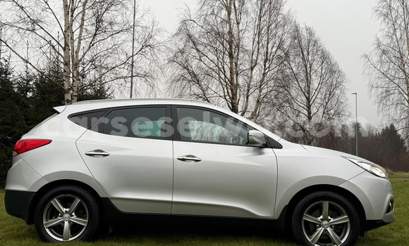 Buy Used Hyundai ix35 Silver Car in Anse Volbert in Inner Islands Buy Used Hyundai ix35 Silver Car in Anse Volbert in Inner Islands
