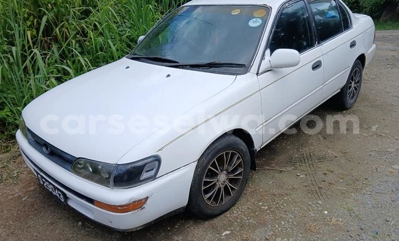 Acheter Occasion Voiture Toyota 2000GT Blanc à bel Air, Grand Victoria Acheter Occasion Voiture Toyota 2000GT Blanc à bel Air, Grand Victoria