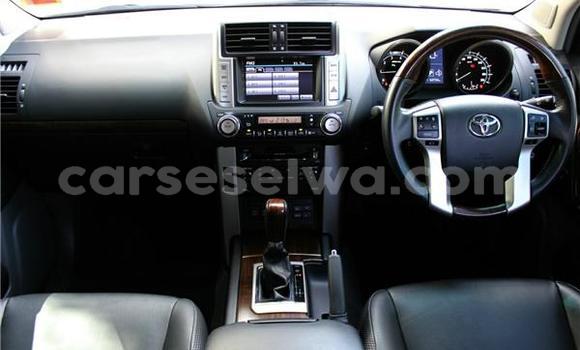 Acheter Occasion Voiture Toyota Land Cruiser Prado Blanc à Anse Royale, South Mahé Acheter Occasion Voiture Toyota Land Cruiser Prado Blanc à Anse Royale, South Mahé