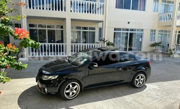 Acheter Occasion Voiture Kia Cerato Noir à Beau Vallon, Nord Mahé Acheter Occasion Voiture Kia Cerato Noir à Beau Vallon, Nord Mahé