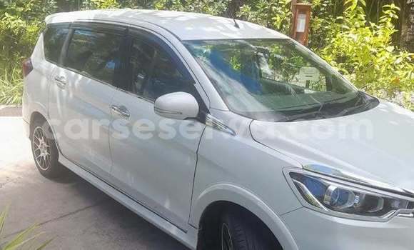 Buy Used Suzuki Ertiga White Car in Anse Etoile in North Mahé Buy Used Suzuki Ertiga White Car in Anse Etoile in North Mahé