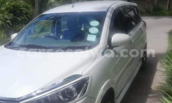 Buy Used Suzuki Ertiga White Car in Anse Etoile in North Mahé Buy Used Suzuki Ertiga White Car in Anse Etoile in North Mahé