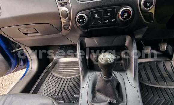 Buy Used Hyundai ix35 Blue Car in Bel Air in Greater Victoria Buy Used Hyundai ix35 Blue Car in Bel Air in Greater Victoria