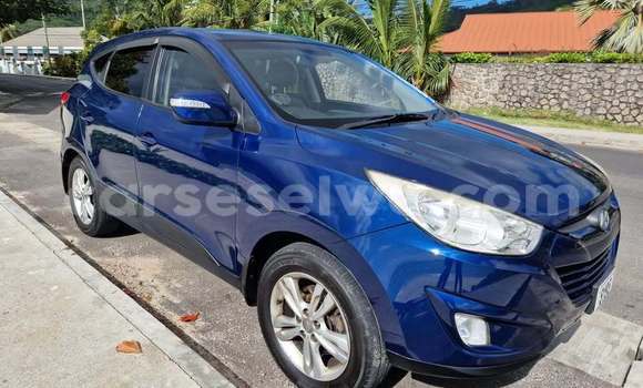 Buy Used Hyundai ix35 Blue Car in Bel Air in Greater Victoria Buy Used Hyundai ix35 Blue Car in Bel Air in Greater Victoria