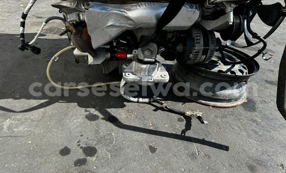 Buy RANGE ROVER SPORT in La Passe in Inner Islands Buy RANGE ROVER SPORT in La Passe in Inner Islands