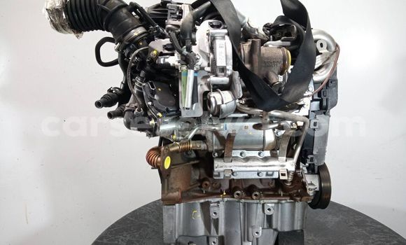 Buy RENAULT CLIO. in Saint Louis in Greater Victoria Buy RENAULT CLIO. in Saint Louis in Greater Victoria