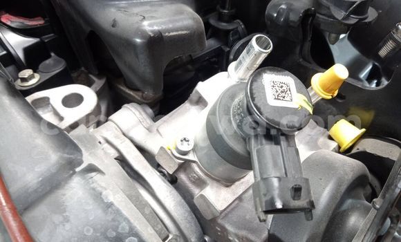 Buy RENAULT CLIO. in Saint Louis in Greater Victoria Buy RENAULT CLIO. in Saint Louis in Greater Victoria