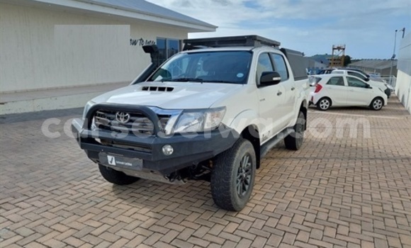 Buy Used Toyota Hilux White Car in Saint Louis in Greater Victoria Buy Used Toyota Hilux White Car in Saint Louis in Greater Victoria