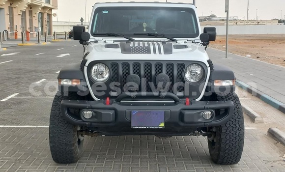 Buy Used Jeep Wrangler White Car in Saint Louis in Greater Victoria Buy Used Jeep Wrangler White Car in Saint Louis in Greater Victoria