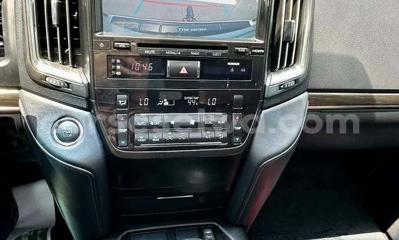 Acheter Occasion Voiture Toyota Land Cruiser Blanc à Anse Volbert, Îles intérieures Acheter Occasion Voiture Toyota Land Cruiser Blanc à Anse Volbert, Îles intérieures