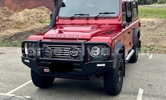 Buy Used Land Rover Defender Red Car in Pointe La Rue in East Mahé Buy Used Land Rover Defender Red Car in Pointe La Rue in East Mahé