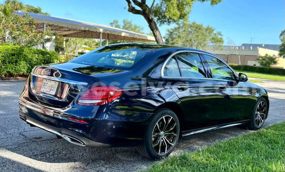 Buy Used Mercedes‒Benz E–Class Blue Car in Saint Louis in Greater Victoria Buy Used Mercedes‒Benz E–Class Blue Car in Saint Louis in Greater Victoria