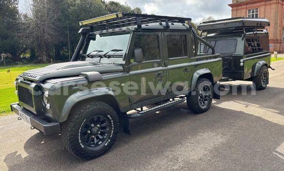 Buy Used Land Rover Defender Green Car in Pointe La Rue in East Mahé Buy Used Land Rover Defender Green Car in Pointe La Rue in East Mahé