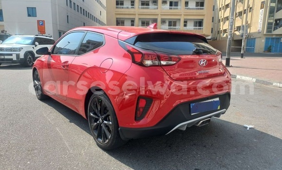 Buy Used Hyundai Veloster Red Car in Saint Louis in Greater Victoria Buy Used Hyundai Veloster Red Car in Saint Louis in Greater Victoria