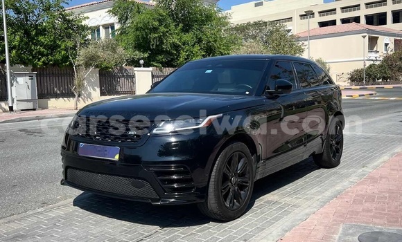 Buy Used Land Rover Range Rover Velar Black Car in Saint Louis in Greater Victoria Buy Used Land Rover Range Rover Velar Black Car in Saint Louis in Greater Victoria
