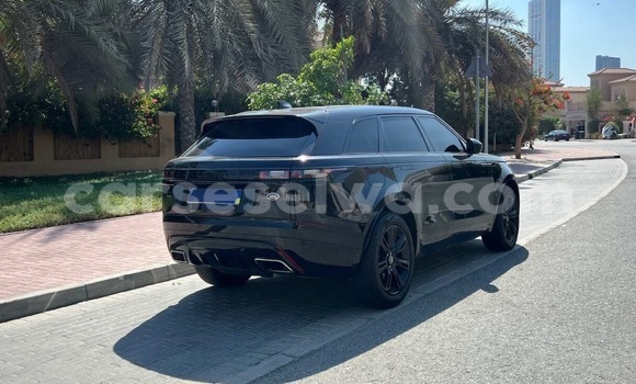 Buy Used Land Rover Range Rover Velar Black Car in Saint Louis in Greater Victoria Buy Used Land Rover Range Rover Velar Black Car in Saint Louis in Greater Victoria